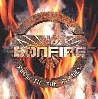 Portada de Álbum "Fuel To The Flames", de Bonfire