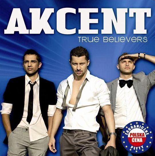 Portada de Álbum "True Believers", de Akcent