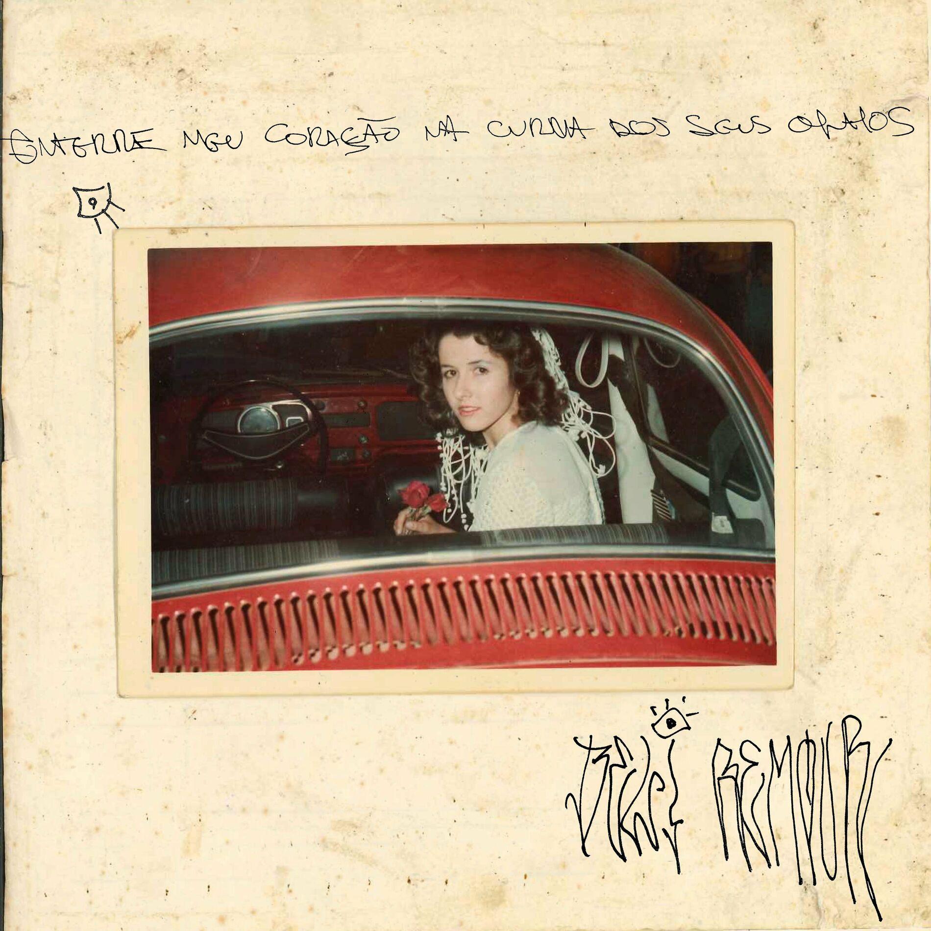 Portada de Álbum "Enterre Meu Coração na Curva dos Seus Olhos", de Beli Remour