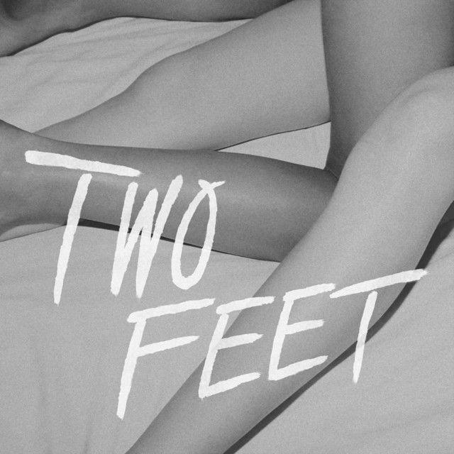 Capa do Single/EP "First Steps - EP", de Two Feet