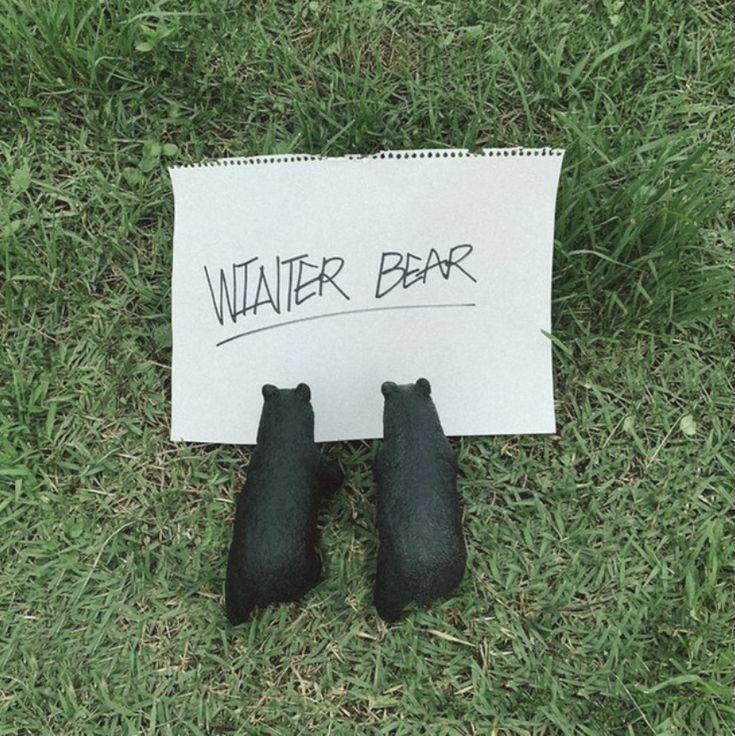 Portada de Sencillo/EP "Winter Bear", de V