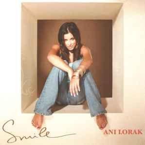 Capa do Álbum "Smile", de Ani Lorak
