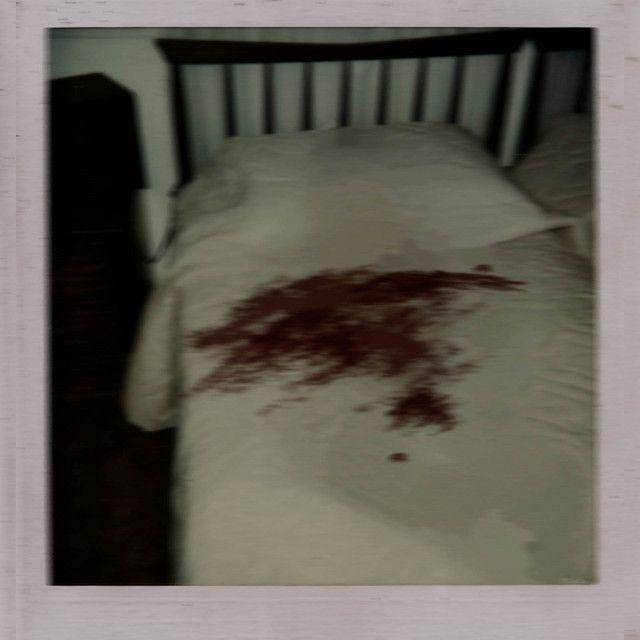 Capa do Single/EP "Blood On The Sheets", de VIOLENT VIRA