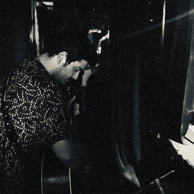 Portada de Sencillo/EP "Badlands", de John Hollier & the Rêverie