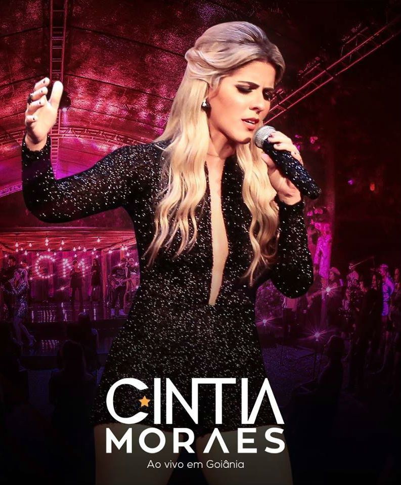Cintia Moraes, uma cantora versátil