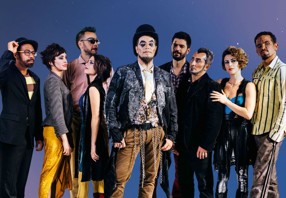 O Teatro Mágico une MPB e pop rock