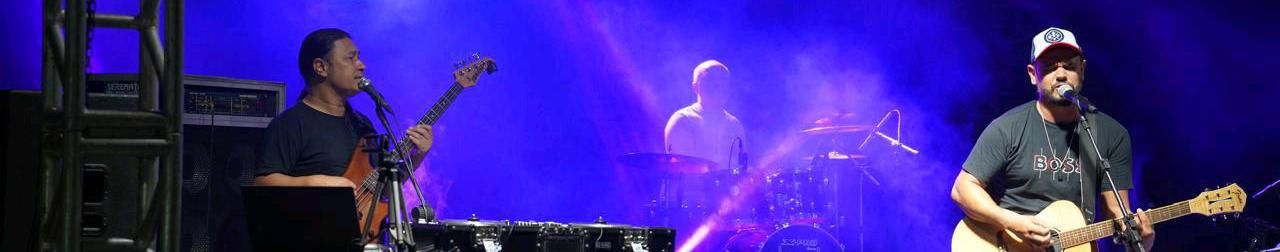 Imagem de capa de Banda BOMTRIO