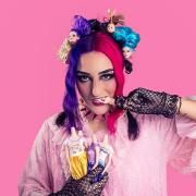 vc ja falou pra ela?}