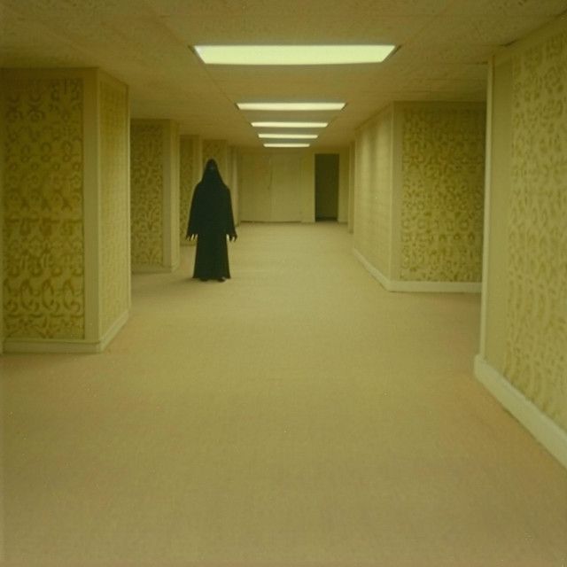 Capa do álbum "Data Paralysis", de Arkavello