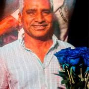 Portada de Álbum "EL VENDEDOR DE ROSAS", de Raul Clyde