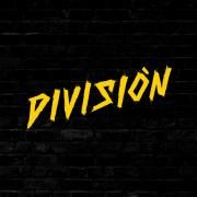 División}