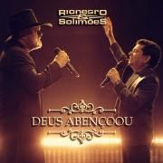 Deus Abençoou (Ao Vivo) }