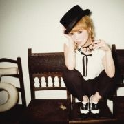 Capa do Álbum "5 Years Collection", de Azu