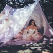 Portada de Álbum "MARAVILHOSAMENTE BEM", de Julia Mestre