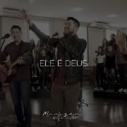 Ele É Deus}