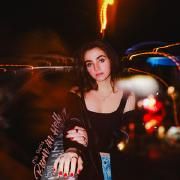 Capa do Single/EP "Burn in Hell", de Pia Baris