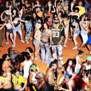 Double Team (part. Brray y Bad Gyal)}