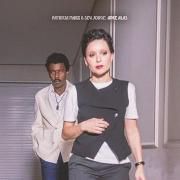 Abre Alas (part. Patrícia Marx)}