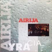 Yra čia