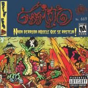 Capa do Álbum "Nada Derruba Aquele Que Se Rasteja", de Garamujo