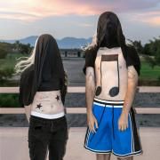 Capa do Álbum "10,000 gecs", de 100 Gecs