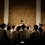 Nos Tornamos Estranhos