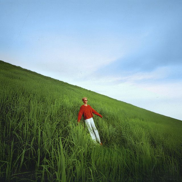 Portada del álbum "2019", de James Alyn