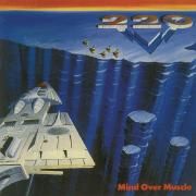 Capa do Álbum "Mind Over Muscle", de 220 Volt