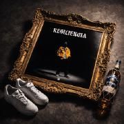 Resiliencia (Deluxe)}