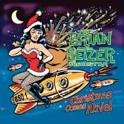 Christmas Comes Alive!}