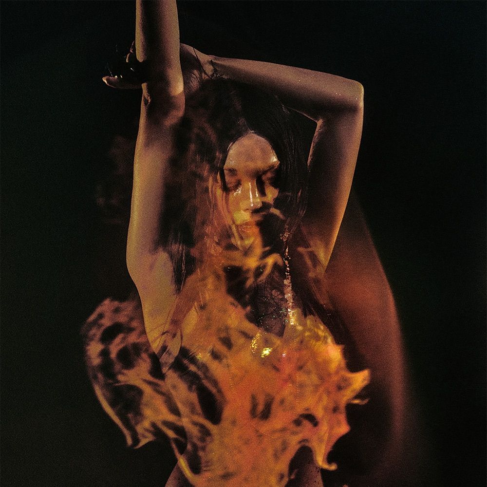 Capa do álbum "WET DREAMS", de DANNA