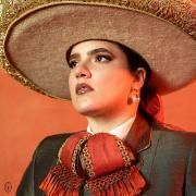 La Fernández}