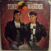 Tony e Wander