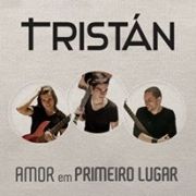 Amor Em Primeiro Lugar}