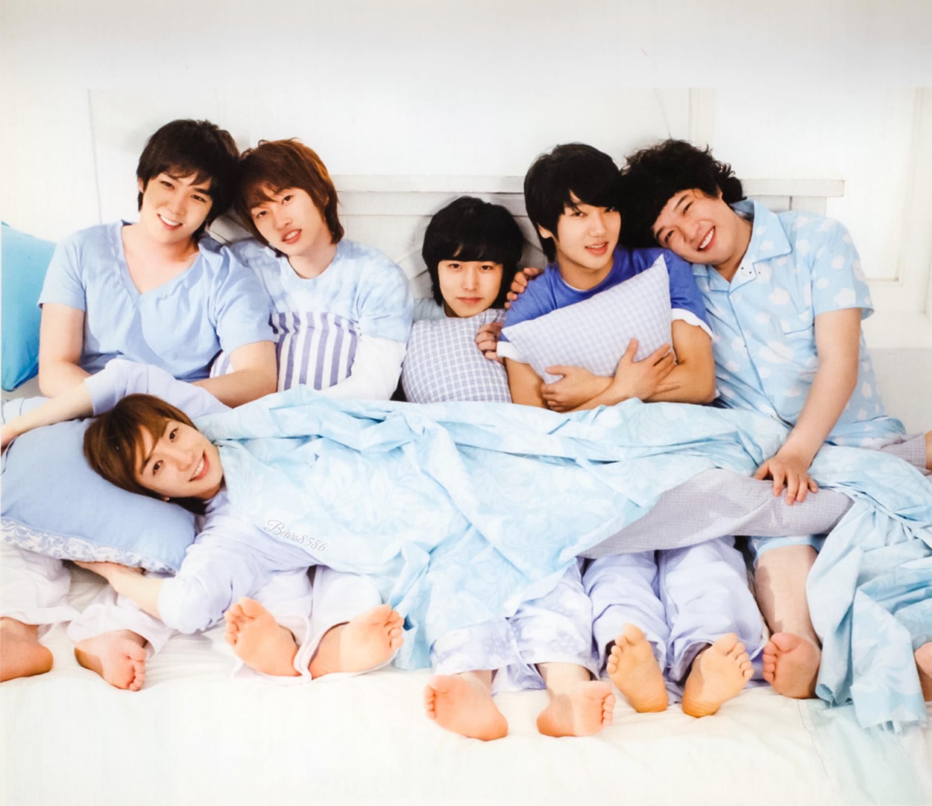 Super Junior Happy