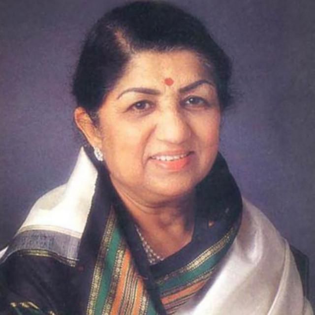 Mehndi Laga Ke Rakhna