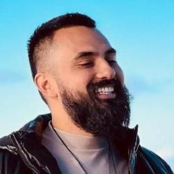 Foto de Breno Kikuchi