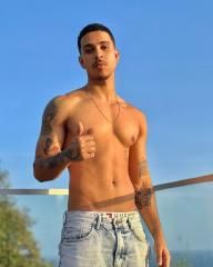 Sai da Frente (part. Karol Conká)