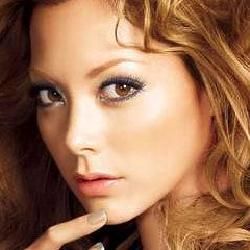 Photo of Anna Tsuchiya