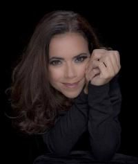 Vânia Abreu