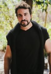 Alguém no Céu (part. Marina Elali)