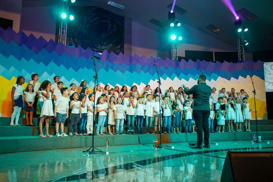 Coral Pequenos Cantores da Fadminas