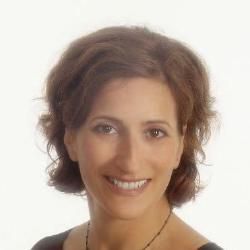 Photo of Natalie Choquette