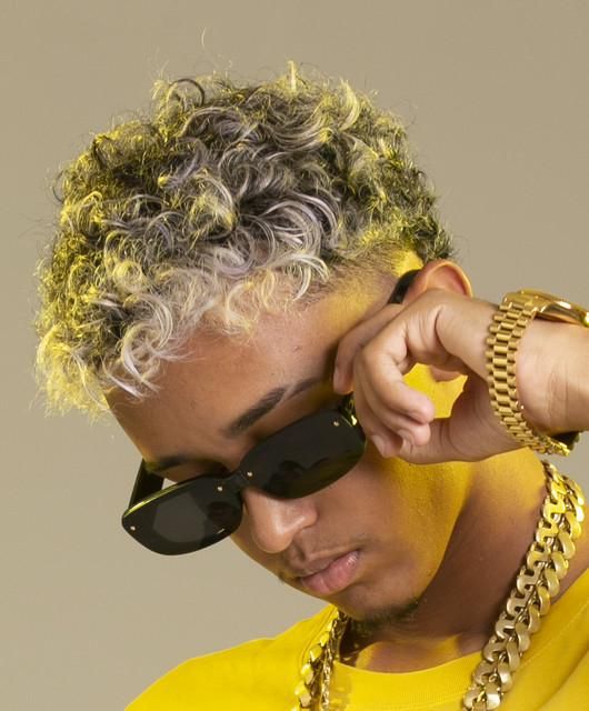 DJ ESCOBAR