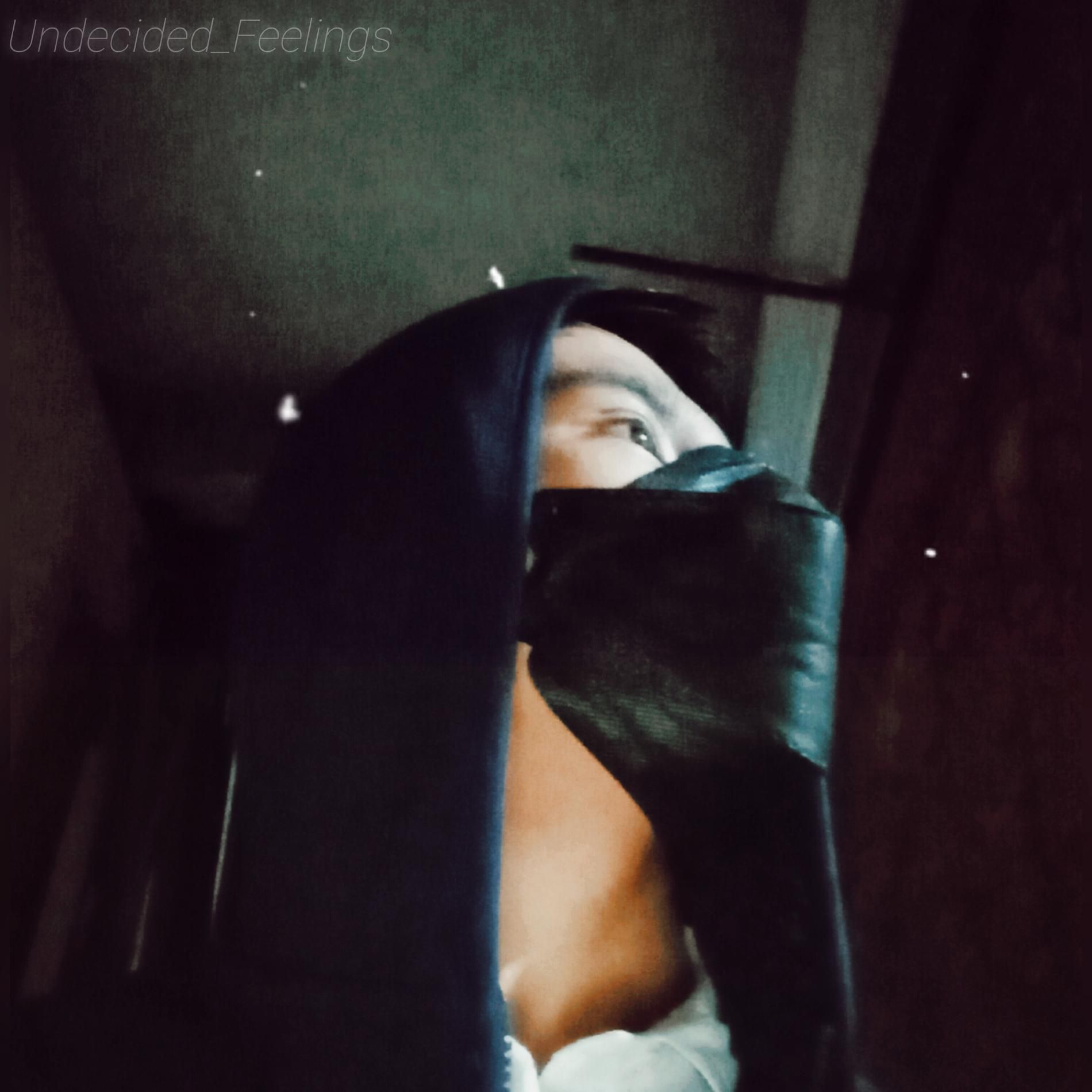 Undecided_Feelings
