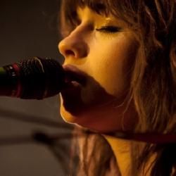 Foto de Gabrielle Aplin