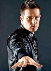 Darude