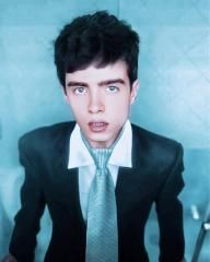 Cuidado Eu Sou Novinho