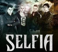 Selfia
