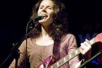 Edie Brickell & New Bohemians